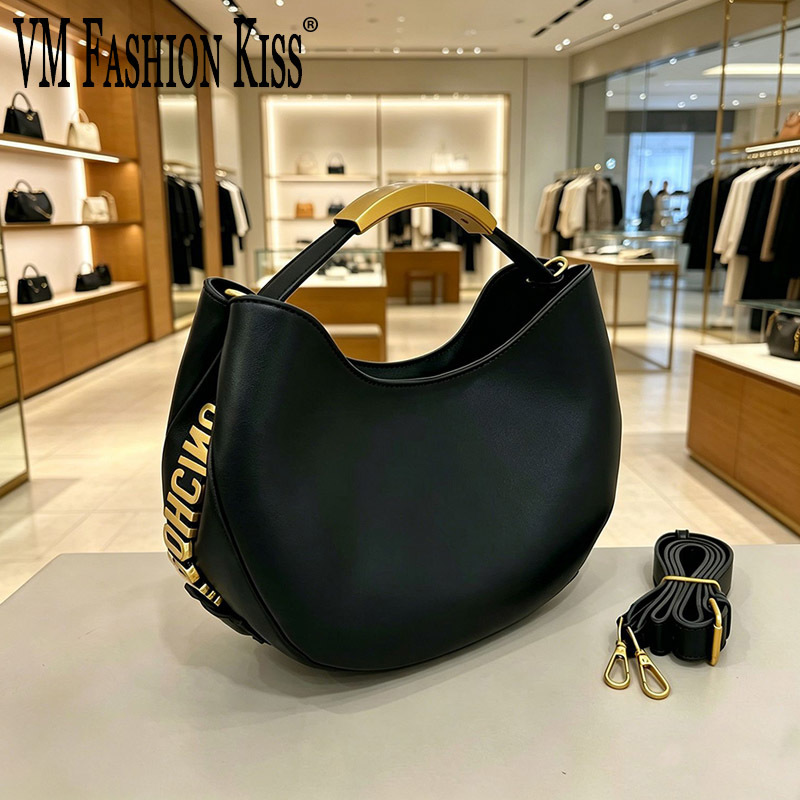 Luxury Bags Tote - Halbkreisförmige Damen-Handtasche mit goldenem Schriftzug, Kordelzug